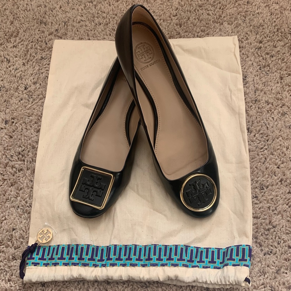 Tory Burch Chelsea Pumps